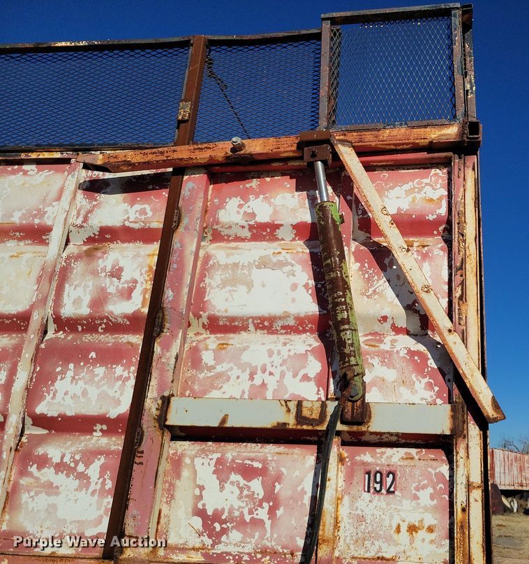 image for item LG9448 1981 Kenworth  grain truck