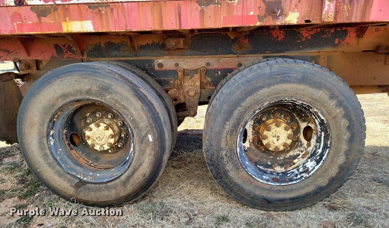 image for item LG9448 1981 Kenworth  grain truck