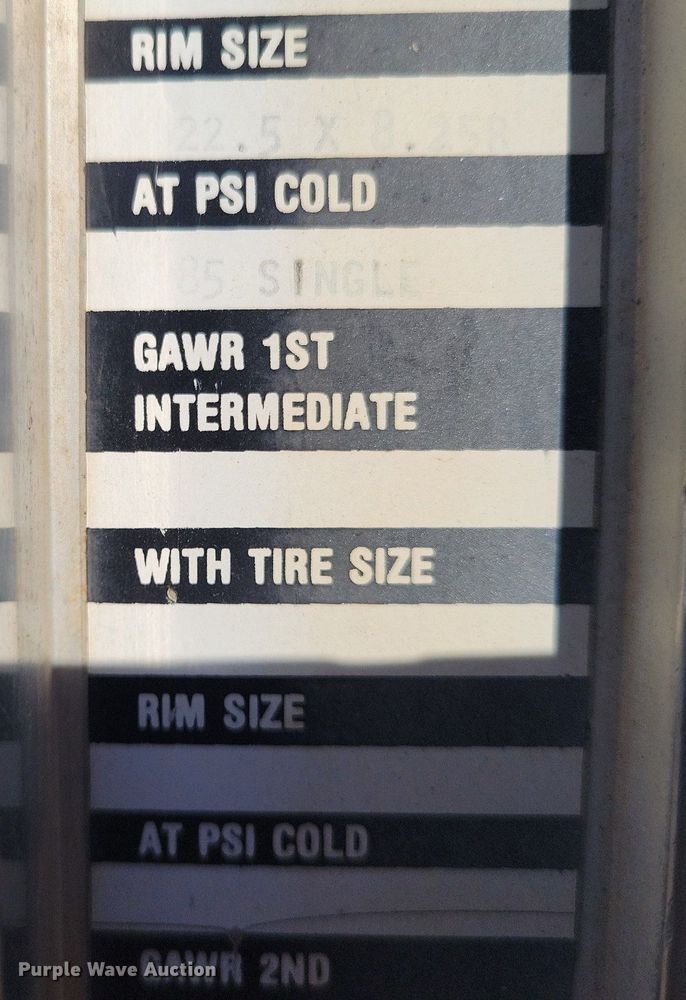 image for item LG9448 1981 Kenworth  grain truck