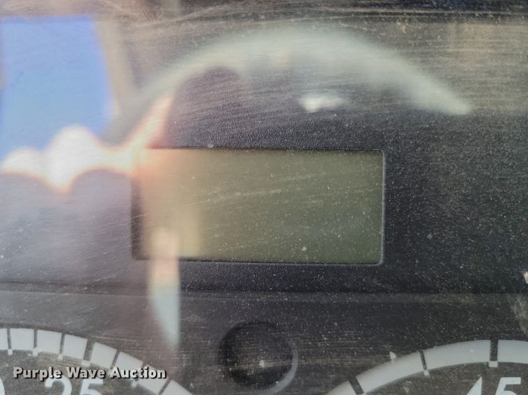 image for item LG9449 2009 Freightliner Columbia  semi truck