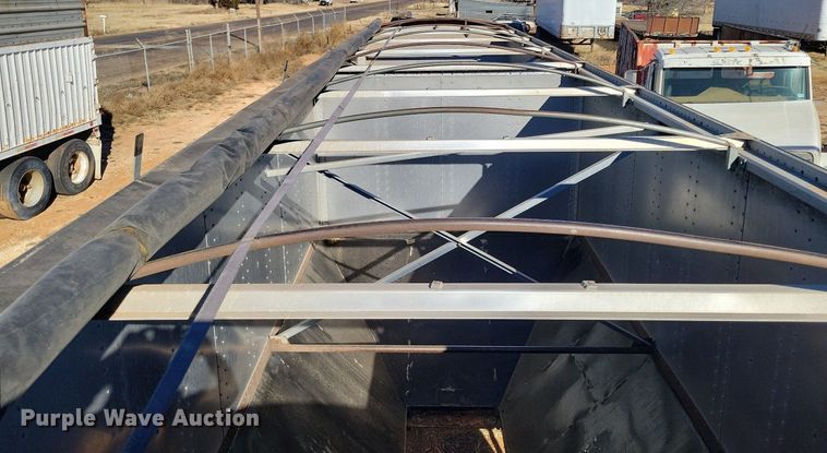 image for item LG9451 1980 Merritt GS-400-08  grain trailer