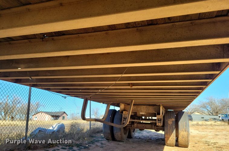 image for item LG9452 1978 Pullman  silage trailer