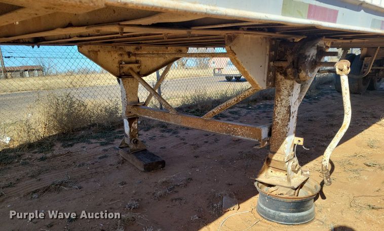 image for item LG9452 1978 Pullman  silage trailer