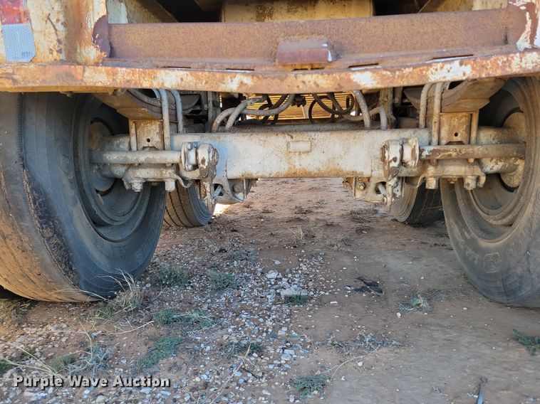 image for item LG9452 1978 Pullman  silage trailer