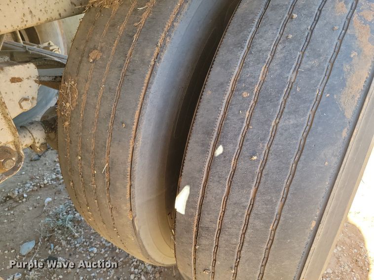 image for item LG9452 1978 Pullman  silage trailer