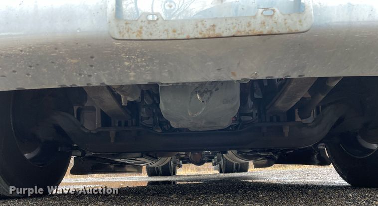 image for item MA9799 2016 Peterbilt 579  semi truck