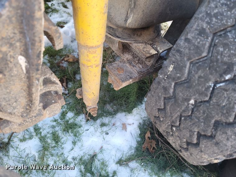 image for item MH9664 1994 International 9400  semi truck