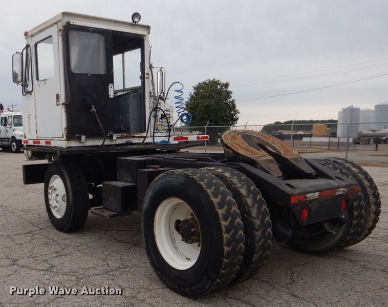 image for item MM9626 1985 Ottawa YT30  yard truck