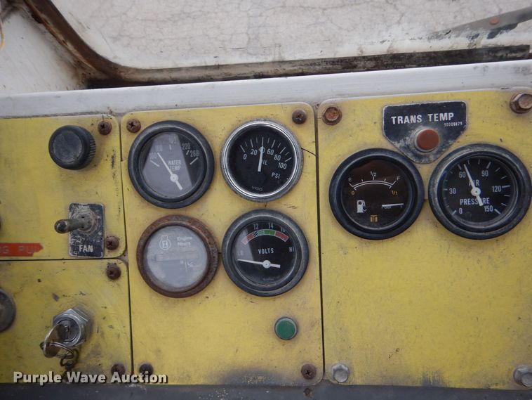 image for item MM9626 1985 Ottawa YT30  yard truck