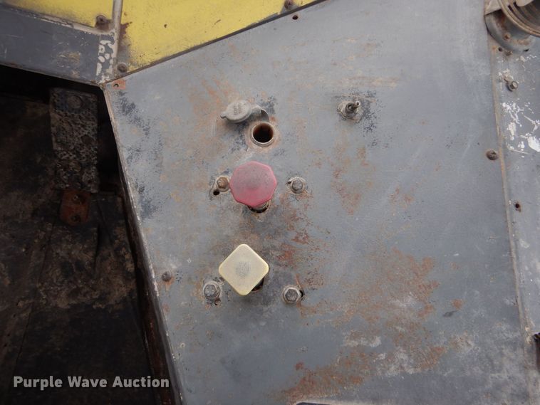 image for item MM9626 1985 Ottawa YT30  yard truck