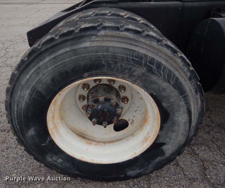 image for item MM9626 1985 Ottawa YT30  yard truck