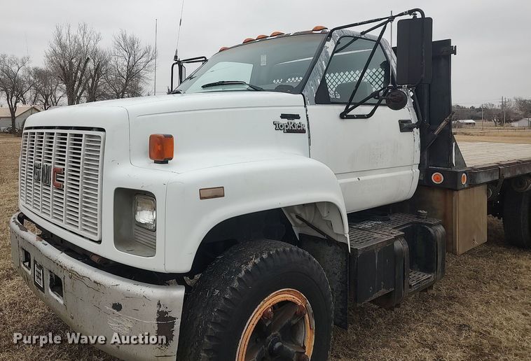 image for item MM9928 1991 GMC TopKick  flatbed truck
