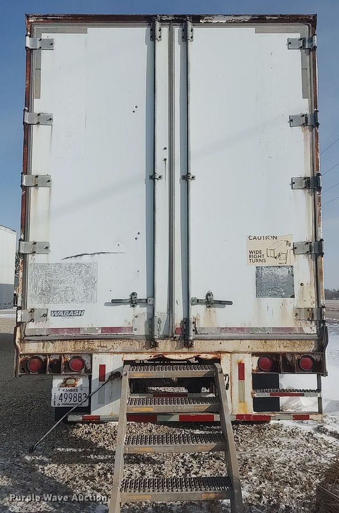 image for item MM9942 1994 Wabash National  dry van trailer