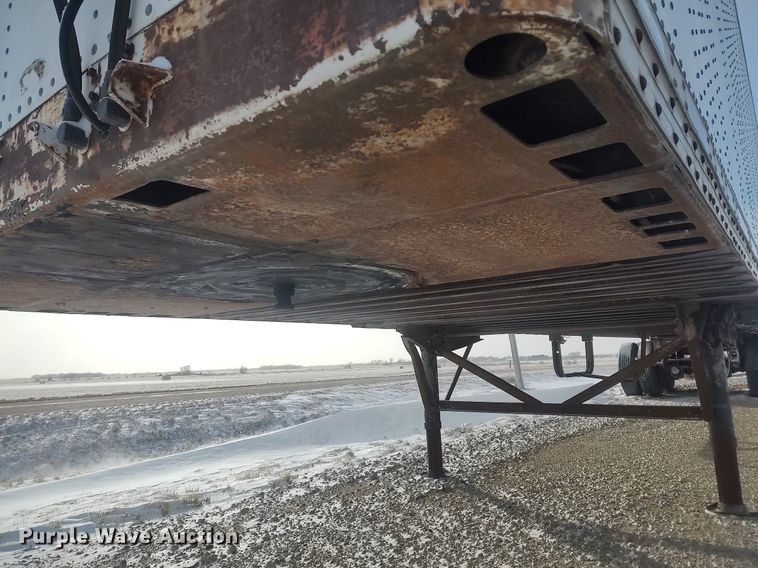 image for item MM9942 1994 Wabash National  dry van trailer