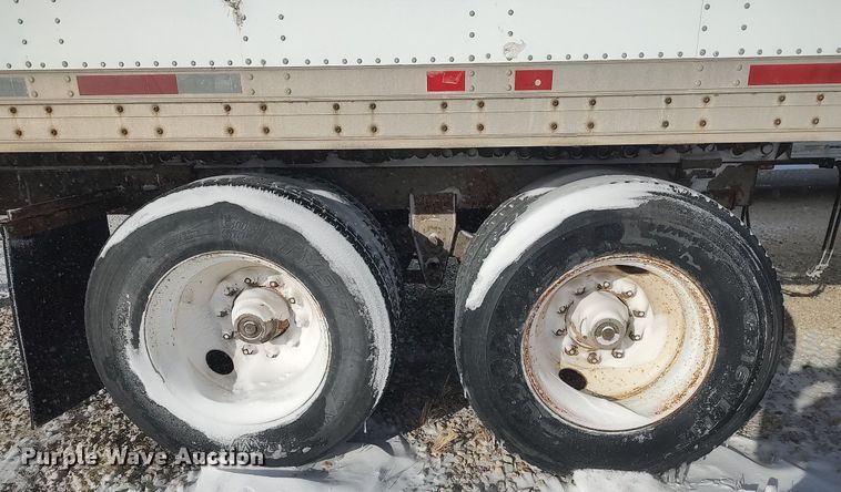 image for item MM9942 1994 Wabash National  dry van trailer