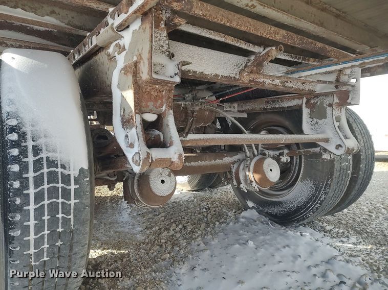 image for item MM9942 1994 Wabash National  dry van trailer