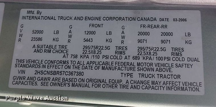 image for item MM9947 2007 International 9400  semi truck