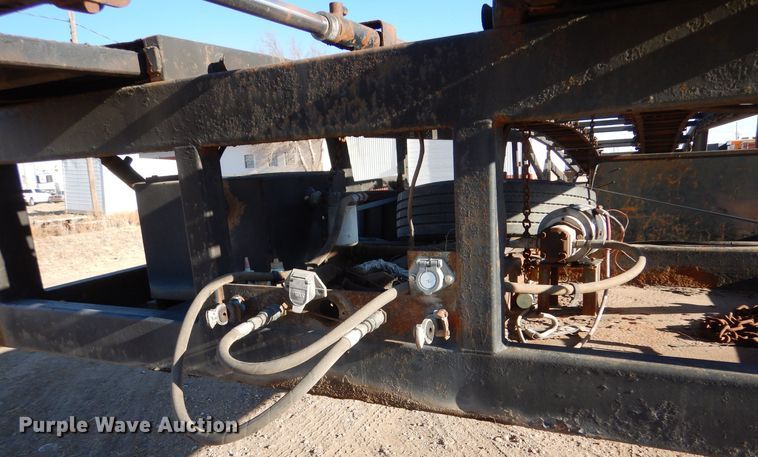 image for item MP9015 2001 Miller car carrier