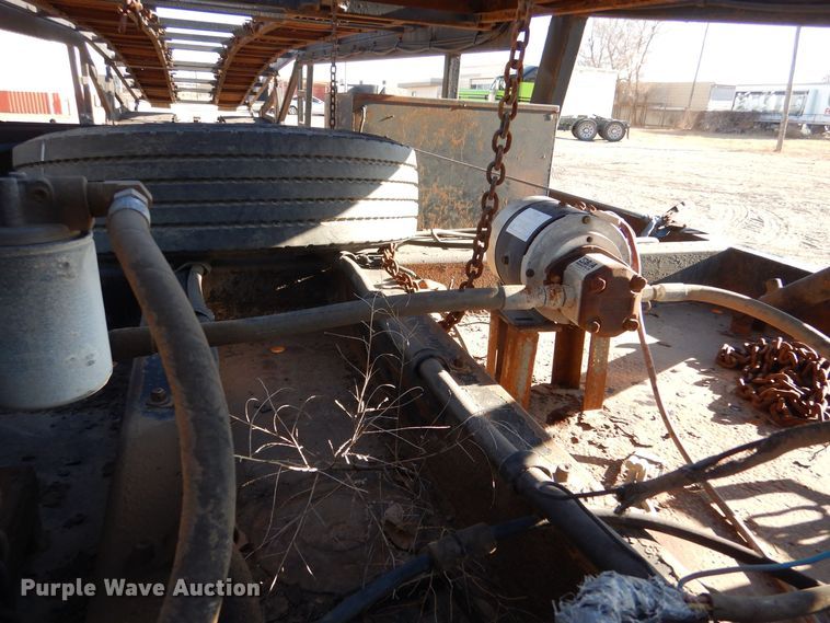 image for item MP9015 2001 Miller car carrier