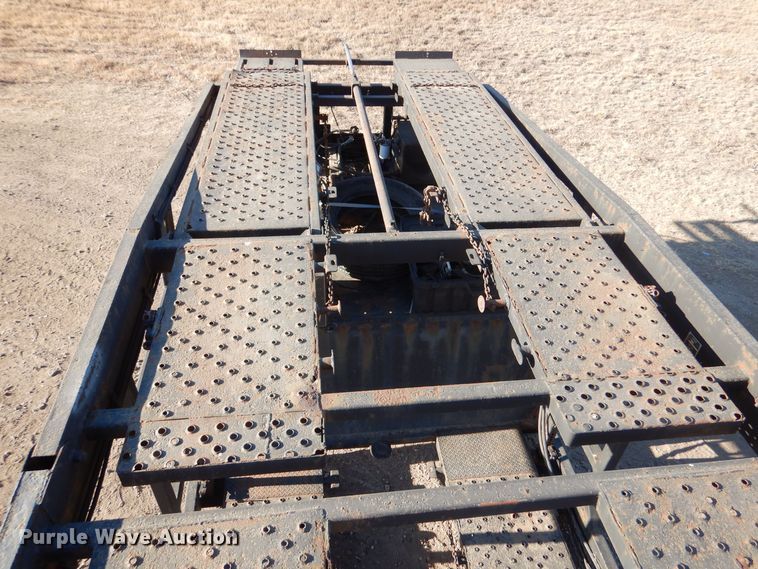 image for item MP9015 2001 Miller car carrier