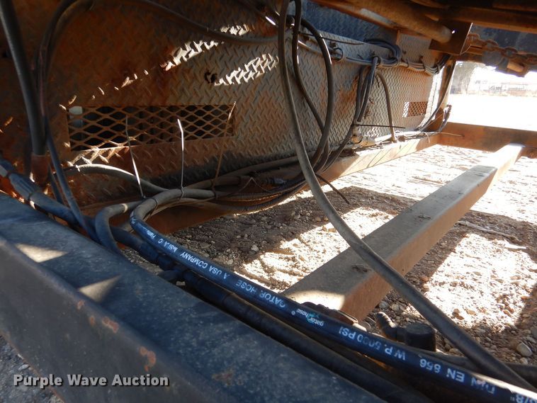 image for item MP9015 2001 Miller car carrier