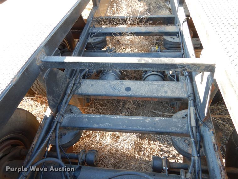 image for item MP9017 2007 Easy  car carrier