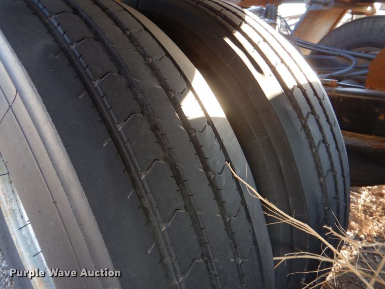 image for item MP9017 2007 Easy  car carrier