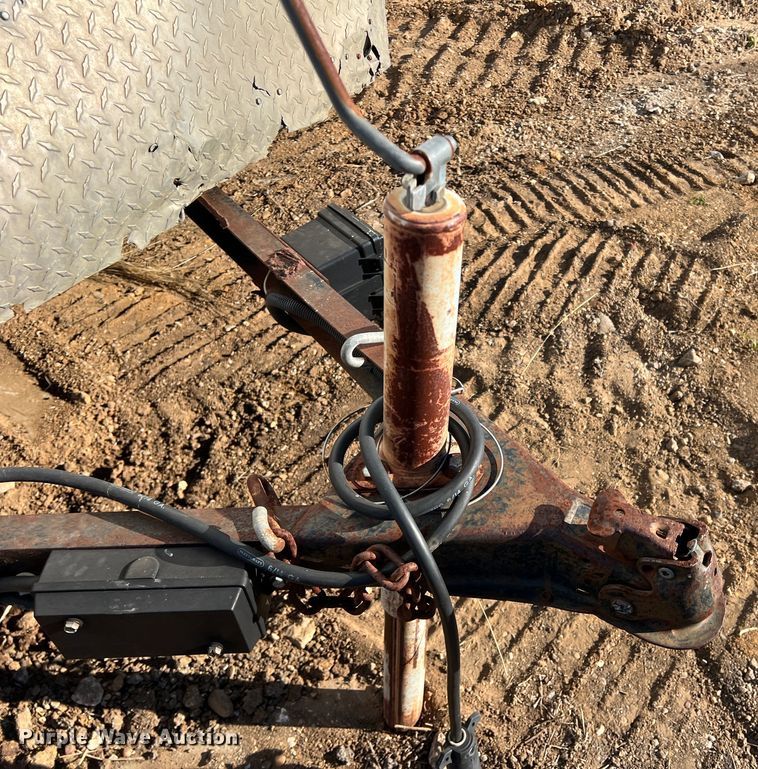 image for item DD3581 2003 Lone Star  enclosed cargo trailer