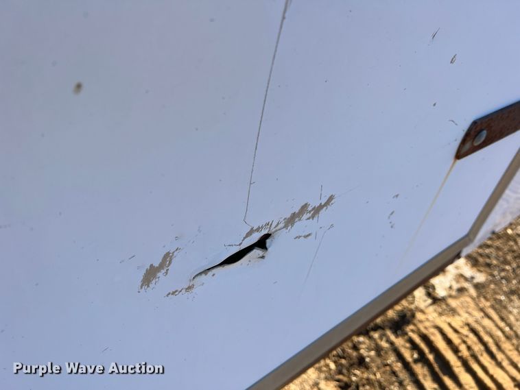 image for item DD3581 2003 Lone Star  enclosed cargo trailer