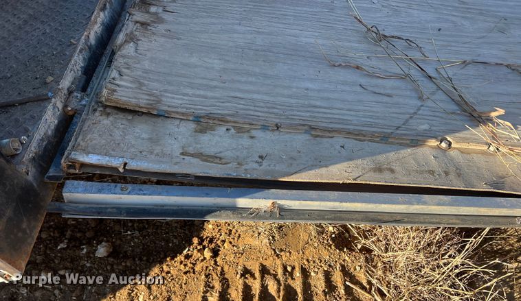 image for item DD3581 2003 Lone Star  enclosed cargo trailer