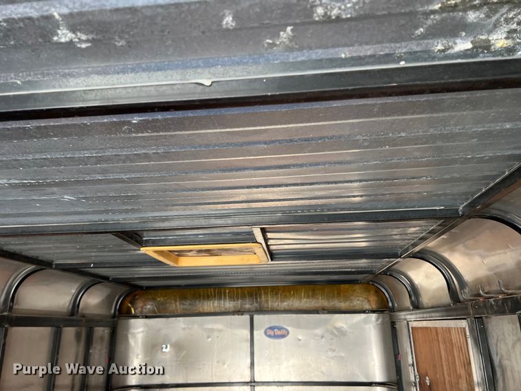 image for item DD3581 2003 Lone Star  enclosed cargo trailer