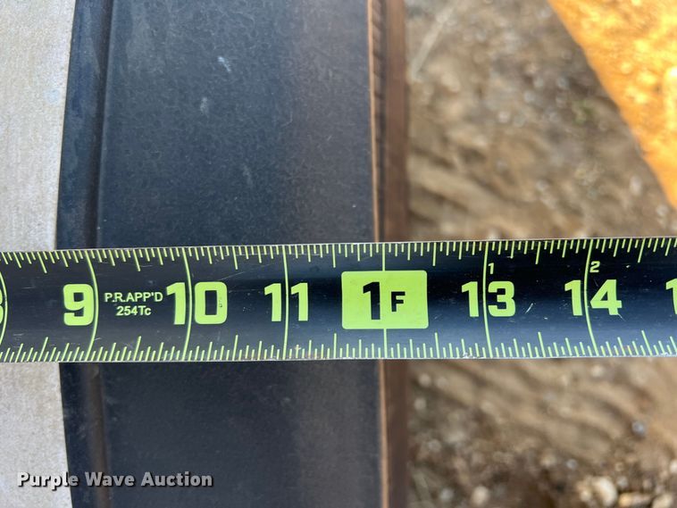 image for item DD3581 2003 Lone Star  enclosed cargo trailer