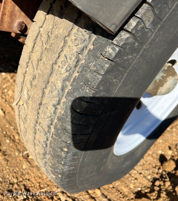 image for item DD3581 2003 Lone Star  enclosed cargo trailer