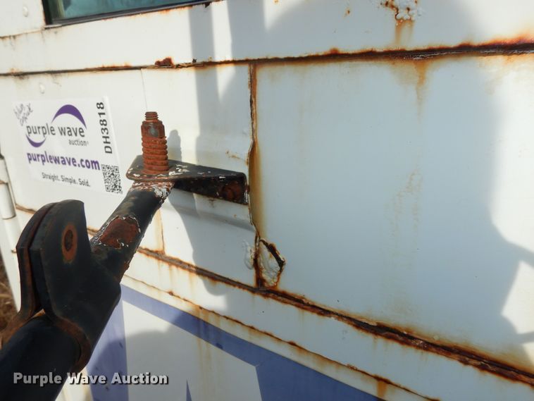 image for item DH3818 1999 Crane Carrier  refuse truck