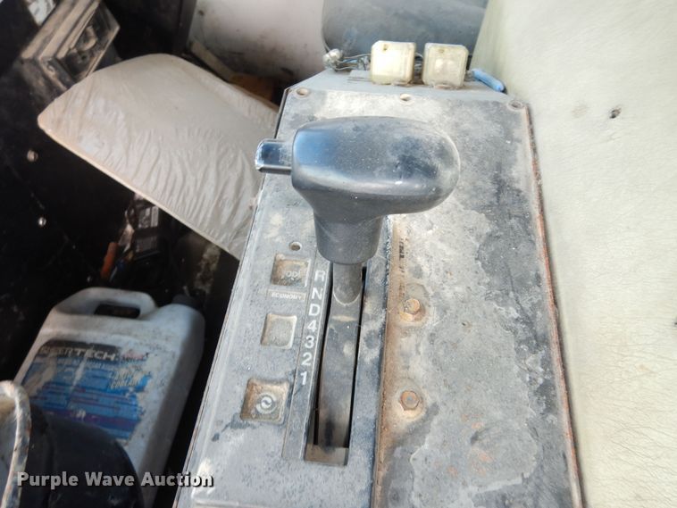 image for item DH3818 1999 Crane Carrier  refuse truck