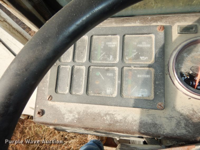 image for item DH3818 1999 Crane Carrier  refuse truck