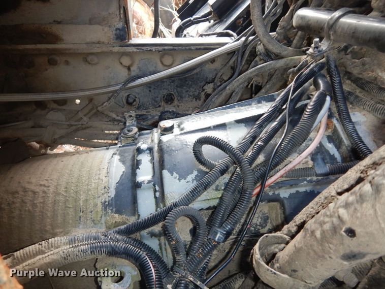 image for item DH3818 1999 Crane Carrier  refuse truck