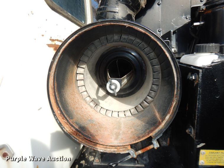 image for item DH3818 1999 Crane Carrier  refuse truck