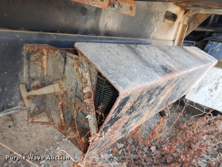 image for item DH3818 1999 Crane Carrier  refuse truck