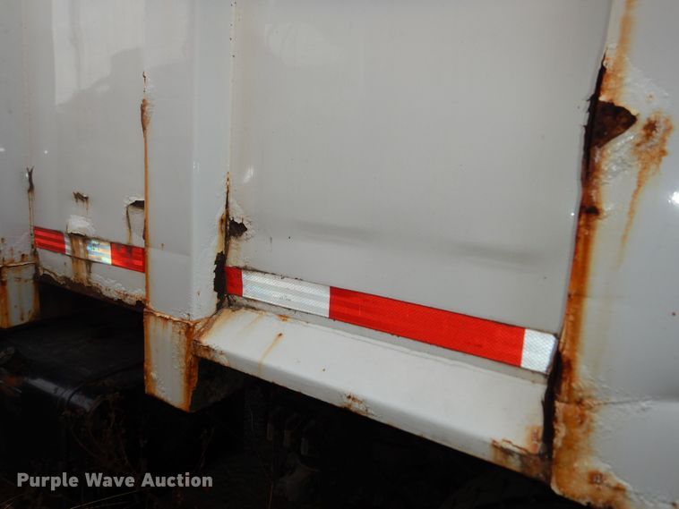 image for item DH3818 1999 Crane Carrier  refuse truck