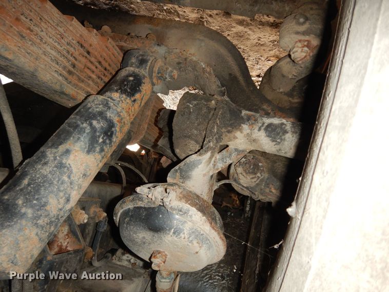 image for item DH3818 1999 Crane Carrier  refuse truck