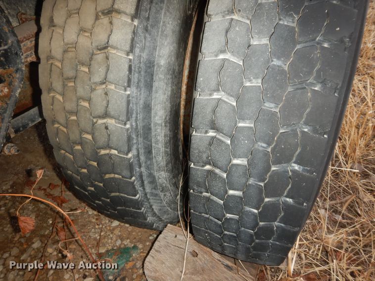 image for item DH3818 1999 Crane Carrier  refuse truck