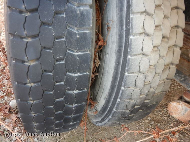 image for item DH3818 1999 Crane Carrier  refuse truck