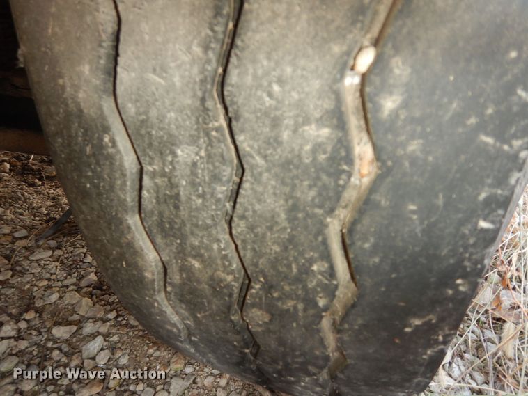 image for item DH3818 1999 Crane Carrier  refuse truck