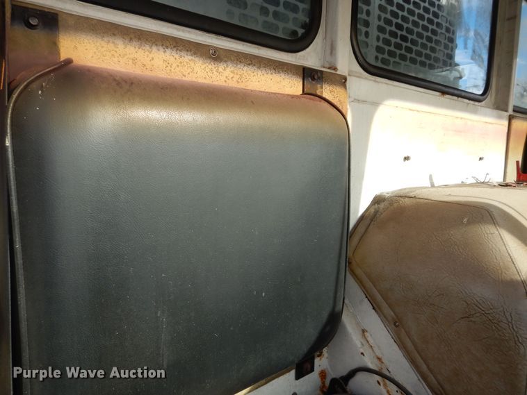 image for item DH3819 1997 Crane Carrier  refuse truck