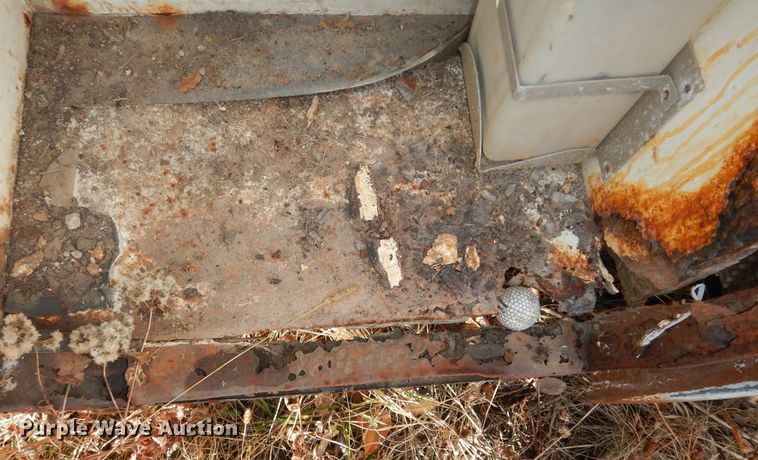 image for item DH3819 1997 Crane Carrier  refuse truck