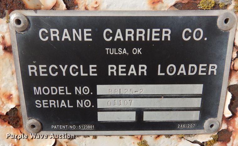 image for item DH3819 1997 Crane Carrier  refuse truck