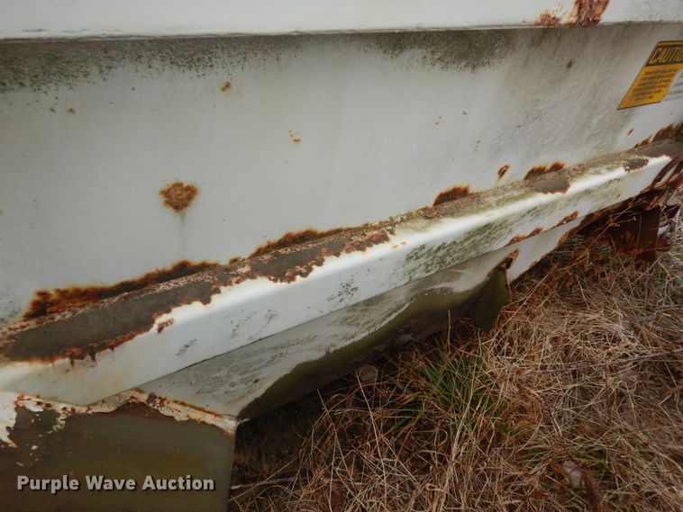 image for item DH3819 1997 Crane Carrier  refuse truck