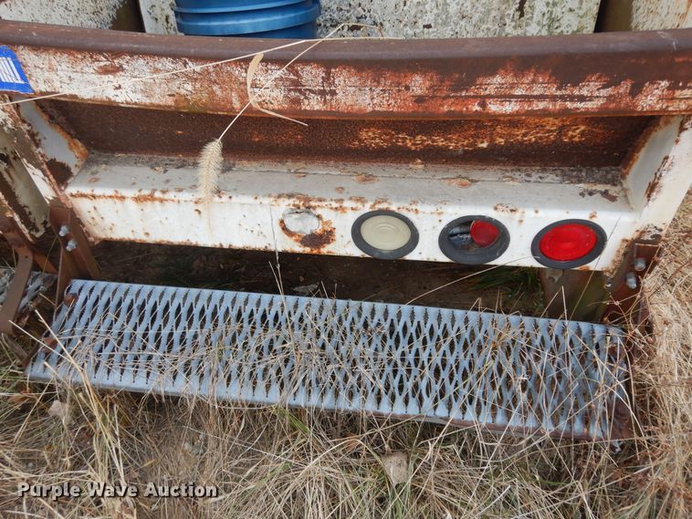 image for item DH3819 1997 Crane Carrier  refuse truck