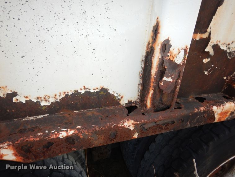 image for item DH3819 1997 Crane Carrier  refuse truck